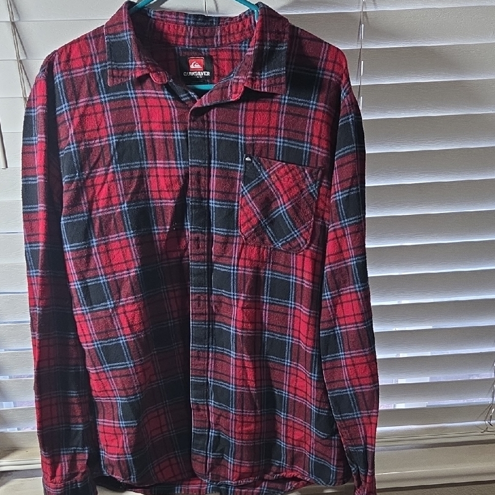 Quiksilver Red and Navy Plaid Flannel Shirt - Picture 4 of 5